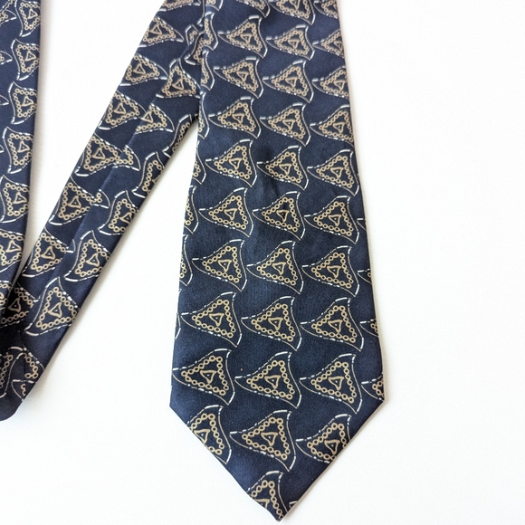 Giorgio Armani Gravatte Silk Elegant Blue and Gold Men's Tie - Picture 7 of 10